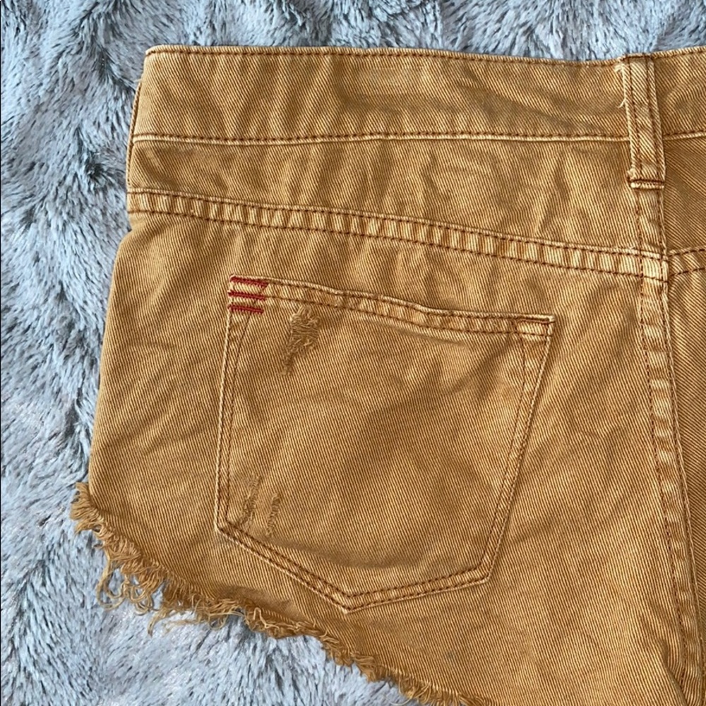 BDG Low Rise Shorts - Picture 5 of 9